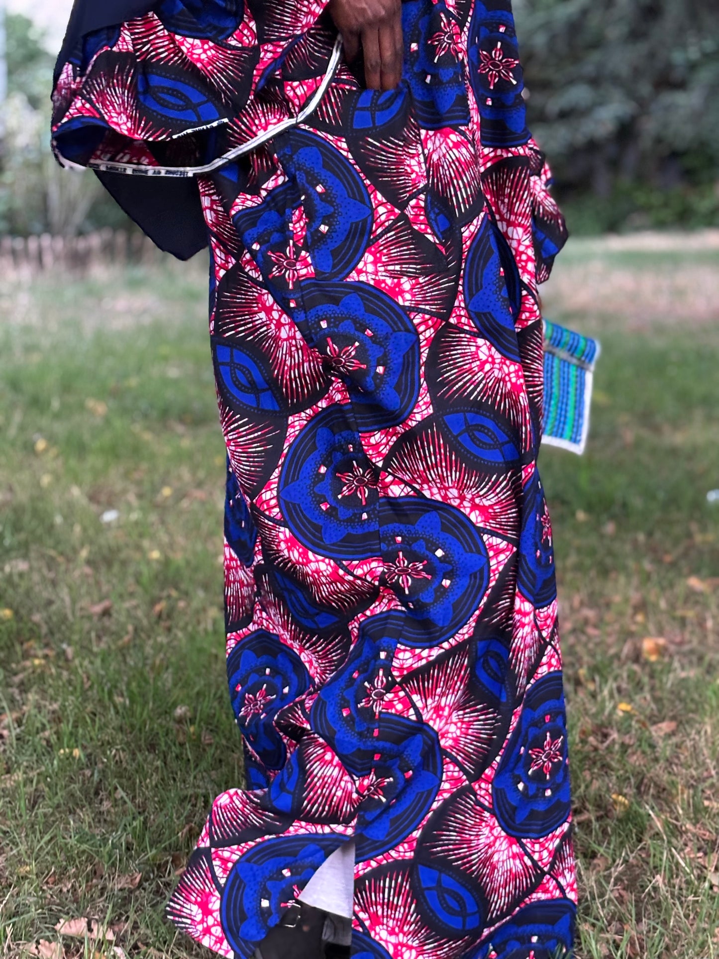 Robe bleu marine rouge