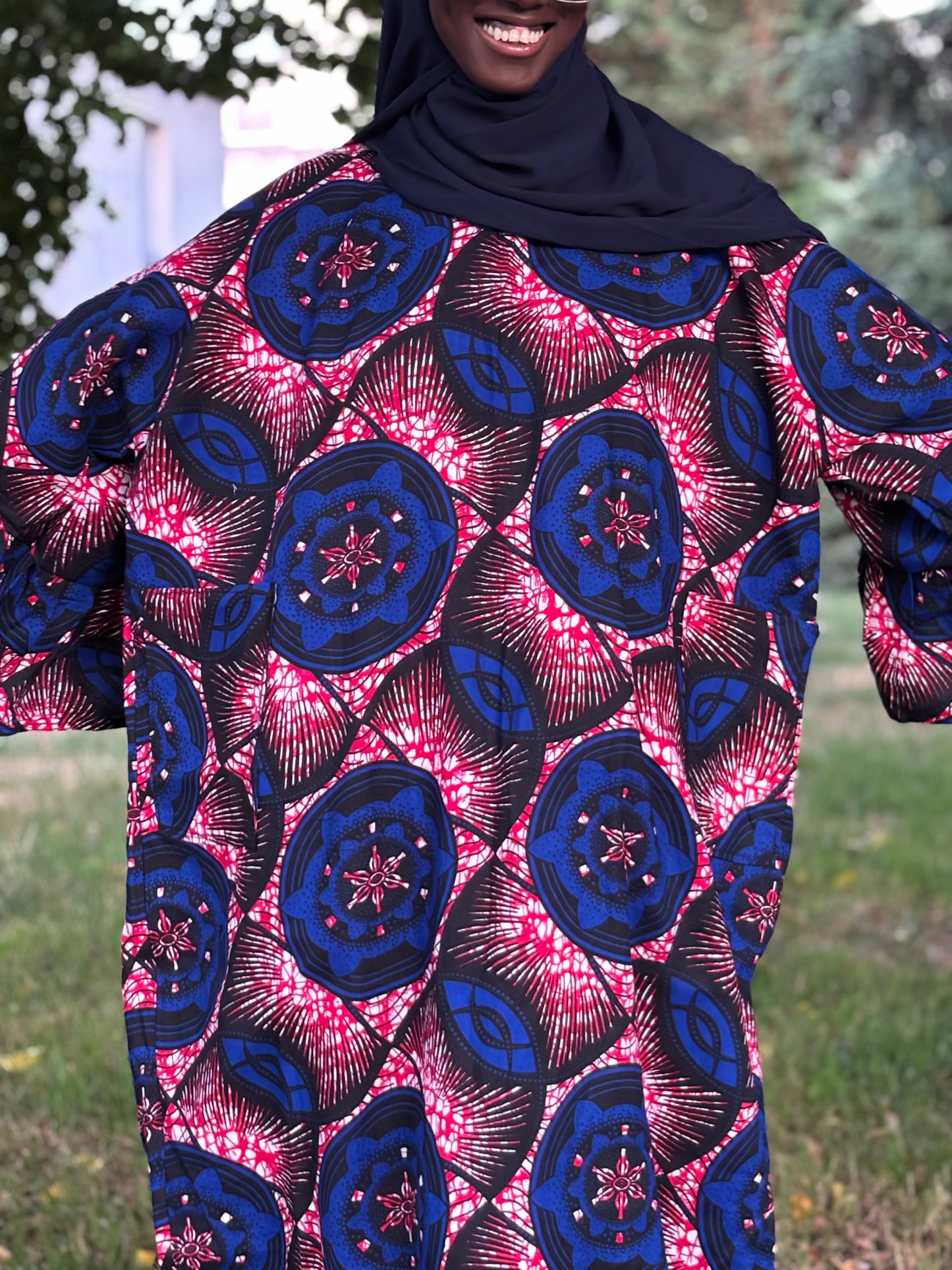 Robe bleu marine rouge